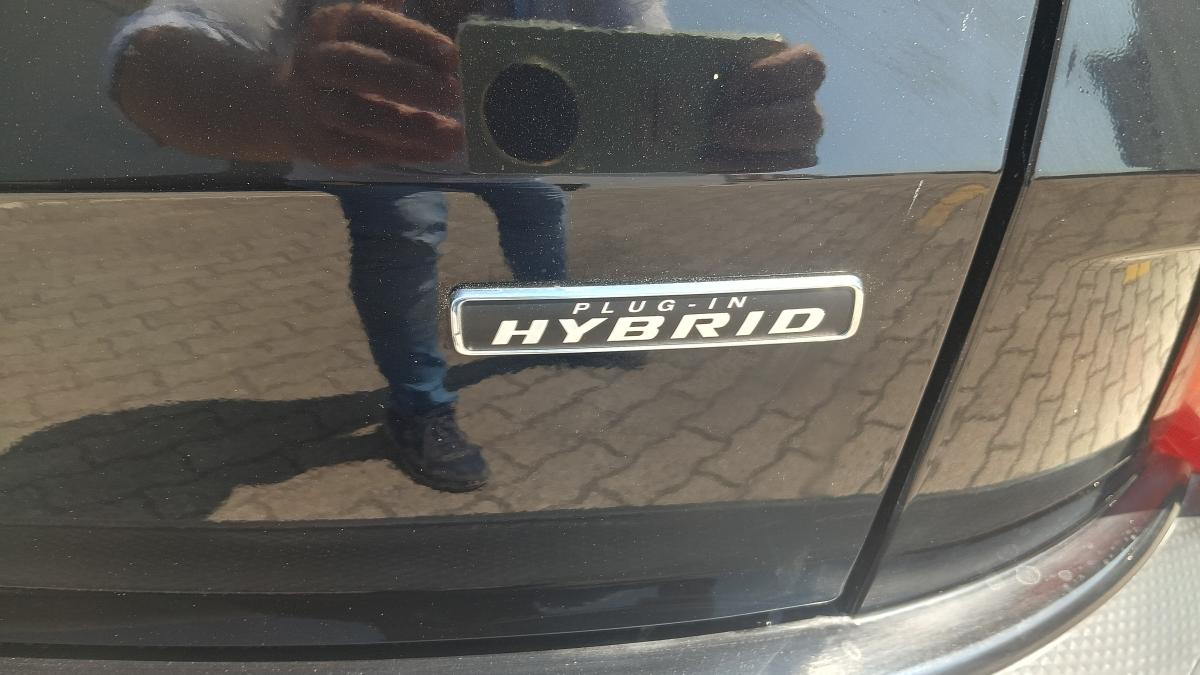 Ford Kuga 2.5 Plug In Hybrid 225 CV CVT 2WD Titanium Business